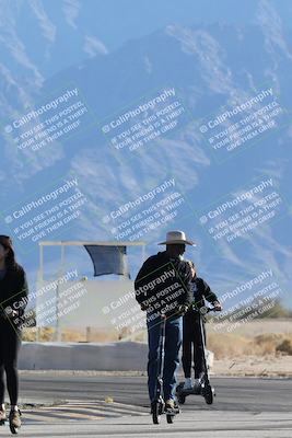 media/Dec-04-2025-Racers Edge (Thu) [[5ebc9f124d]]/1-Track Walk/